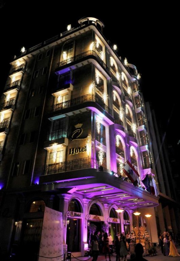 Q Hotel image 13