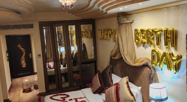 Q Hotel image 17