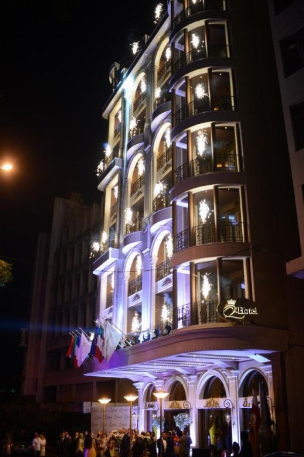 Q Hotel image 22